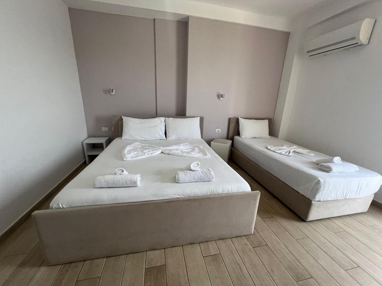 La Luna Hotel 卡萨米尔 外观 照片